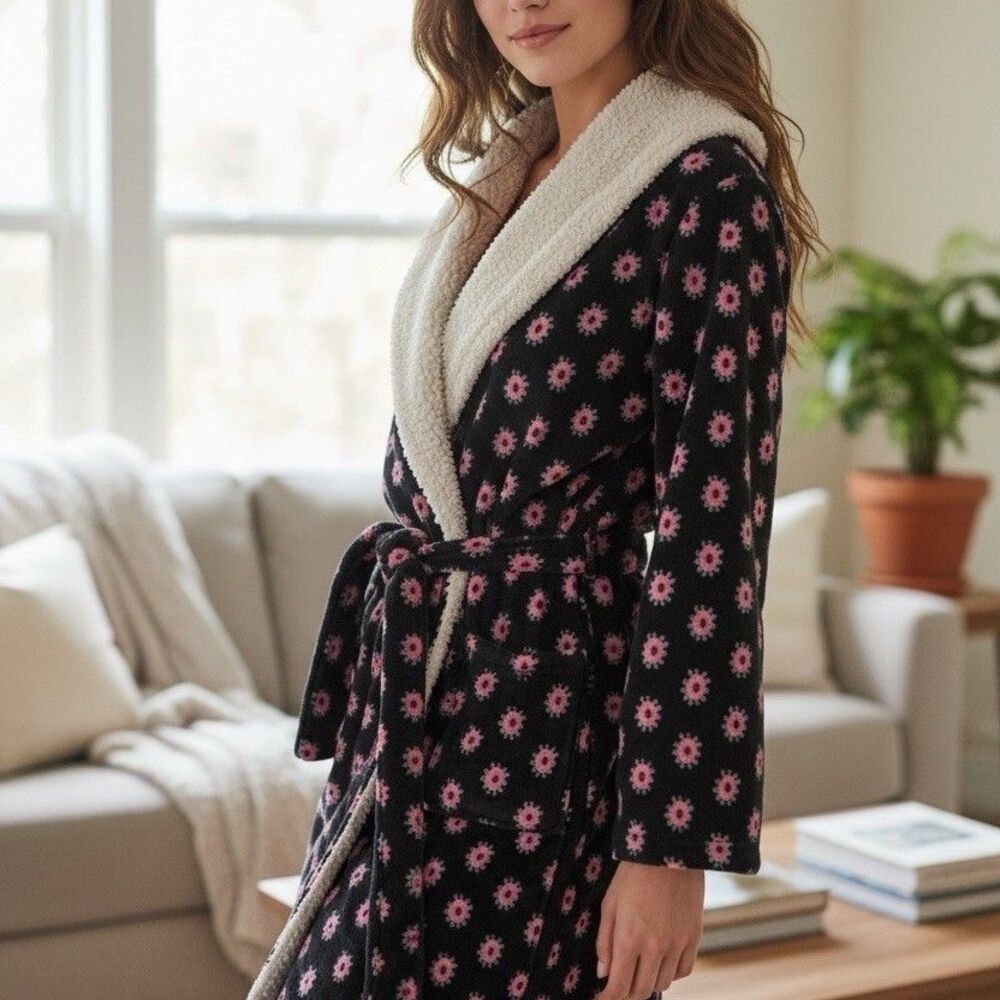 Vera Bradley Robe Womens L/XL Black Pink Floral Hooded Plush Sherpa Lined